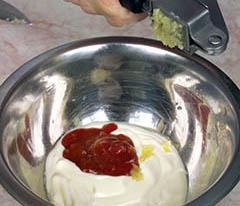 Иллюстрация к книге — Кулинарная коллекция. Шаг за шагом [snacks_28_5.jpg]