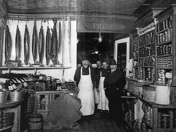 Иллюстрация к книге — Непридуманная история русских продуктов. От Киевской Руси до СССР [i_164.jpg]