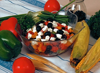 Иллюстрация к книге — Холодные закуски и салаты [_02.jpg]