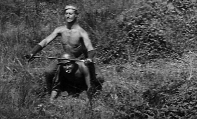 Иллюстрация к книге — Тяжелые бои на Восточном фронте [i_012.jpg]