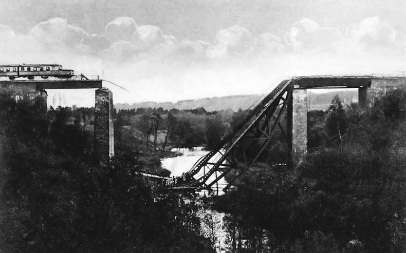 Иллюстрация к книге — Золотая тень Кёнигсберга [i_098.jpg]