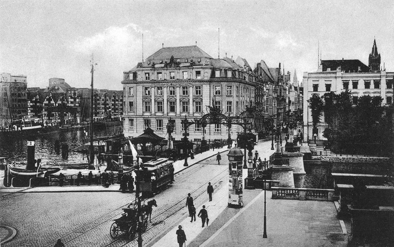 Иллюстрация к книге — Прогулки по Кенигсбергу [i_005.jpg]