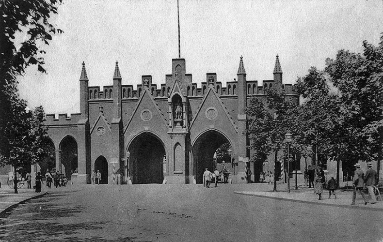 Иллюстрация к книге — Прогулки по Кенигсбергу [i_041.jpg]