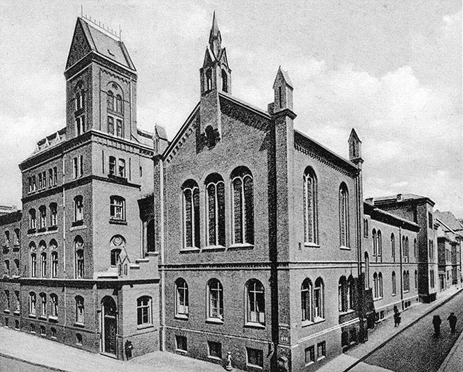 Иллюстрация к книге — Прогулки по Кенигсбергу [i_056.jpg]