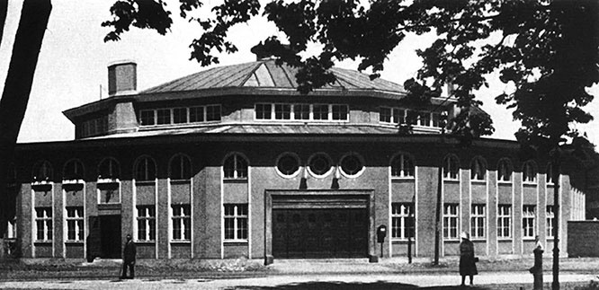 Иллюстрация к книге — Прогулки по Кенигсбергу [i_109.jpg]