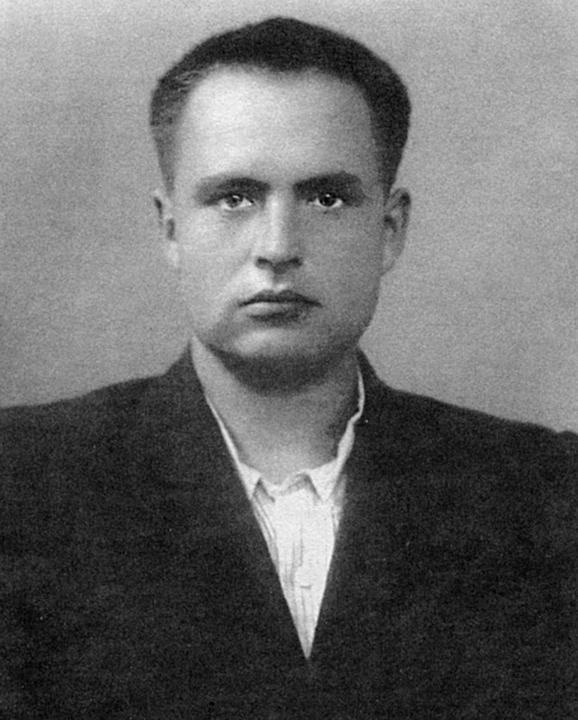 Иллюстрация к книге — XX век как жизнь. Воспоминания [i_005.jpg]