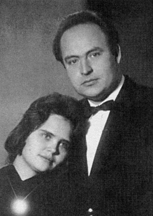 Иллюстрация к книге — XX век как жизнь. Воспоминания [i_008.jpg]