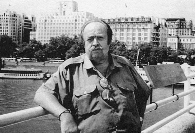 Иллюстрация к книге — XX век как жизнь. Воспоминания [i_017.jpg]