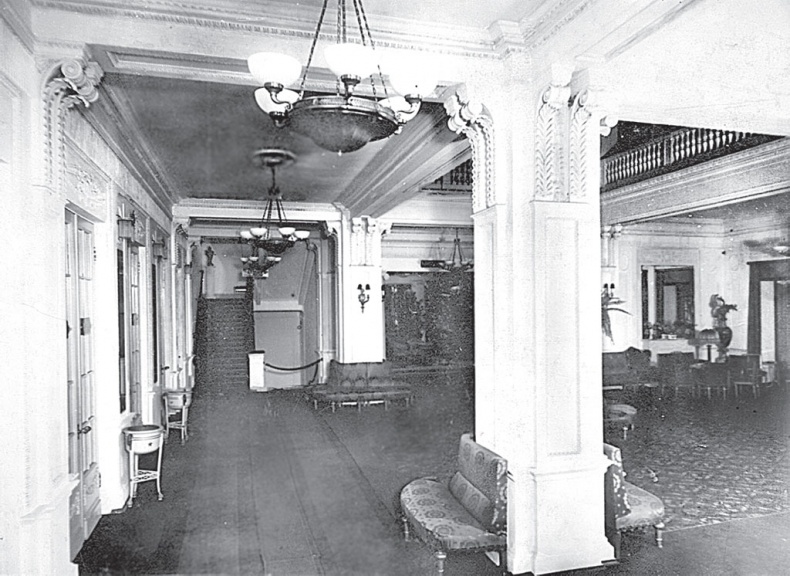 Иллюстрация к книге — Исторические здания Петербурга. Прошлое и современность. Адреса и обитатели [_87.jpg]