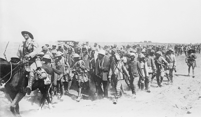 Иллюстрация к книге — Падение Османской империи. Первая мировая война на Ближнем Востоке, 1914-1920 [i_042.jpg]