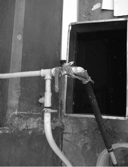 Иллюстрация к книге — Обустройство и ремонт дома быстро и дешево. Коммуникации и интерьер своими руками всего за 2 месяца [i_010.jpg]