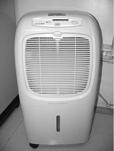 Иллюстрация к книге — Обустройство и ремонт дома быстро и дешево. Коммуникации и интерьер своими руками всего за 2 месяца [i_069.jpg]