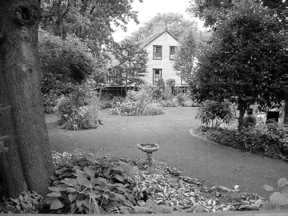 Иллюстрация к книге — Благоустройство территории вокруг коттеджа [i_006.jpg]