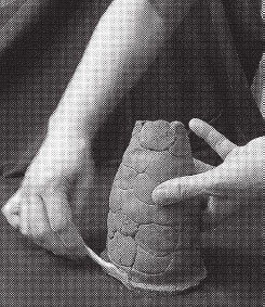 Иллюстрация к книге — Изделия из керамики [i_028.jpg]