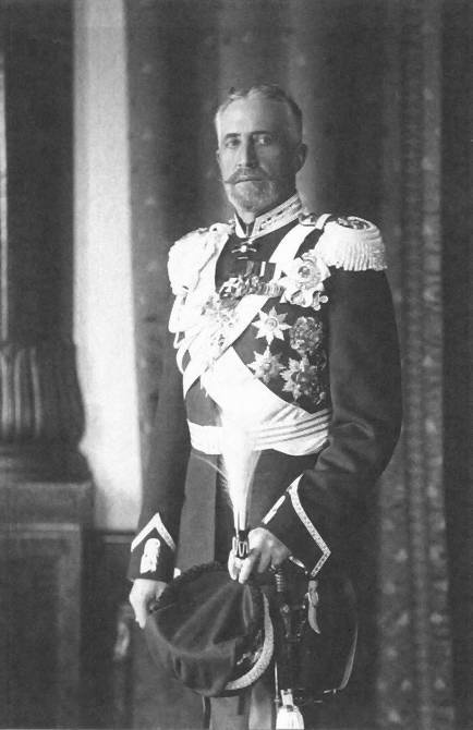 Иллюстрация к книге — Главнокомандующие фронтами и заговор 1917 года [i_002.jpg]