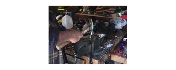 Иллюстрация к книге — Жизнь без проводов. Как изготовить ветроэлектростанцию для электроснабжения дома [i_027.jpg]