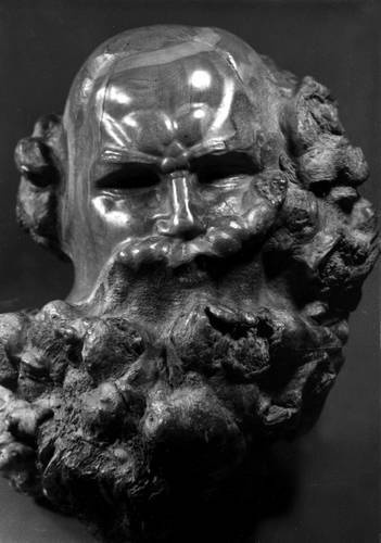 Иллюстрация к книге — Уроки искусного резчика. Вырезаем из дерева фигурки людей и животных, посуду, статуэтки [i_285.jpg]