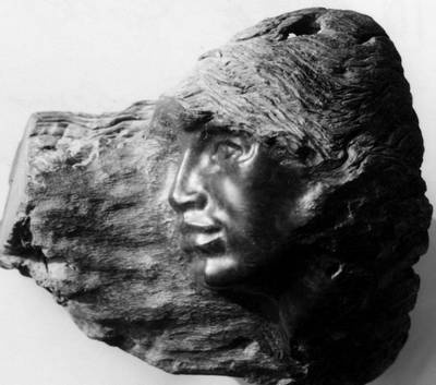 Иллюстрация к книге — Уроки искусного резчика. Вырезаем из дерева фигурки людей и животных, посуду, статуэтки [i_293.jpg]