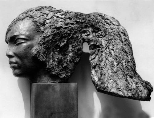 Иллюстрация к книге — Уроки искусного резчика. Вырезаем из дерева фигурки людей и животных, посуду, статуэтки [i_295.jpg]