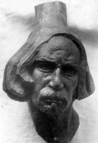 Иллюстрация к книге — Уроки искусного резчика. Вырезаем из дерева фигурки людей и животных, посуду, статуэтки [i_310.jpg]