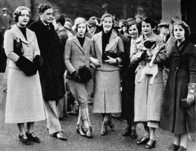 Иллюстрация к книге — Представьте 6 девочек [i_019.jpg]