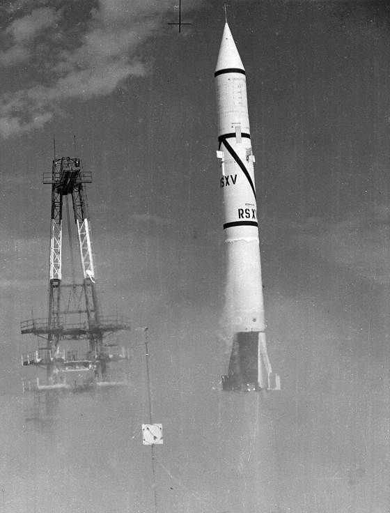 Иллюстрация к книге — История космического соперничества СССР и США [i_007.jpg]