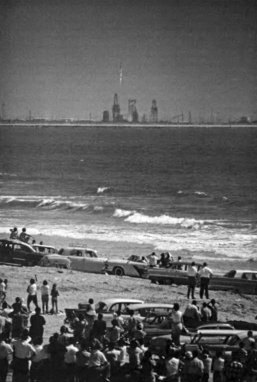 Иллюстрация к книге — История космического соперничества СССР и США [i_013.jpg]