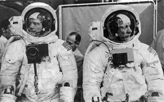 Иллюстрация к книге — История космического соперничества СССР и США [i_060.jpg]