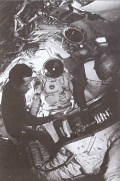 Иллюстрация к книге — Тайны военной космонавтики [i_067.jpg]