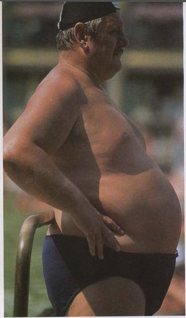 Иллюстрация к книге — Голый мужчина [doc2fb_image_0200002f.jpg]