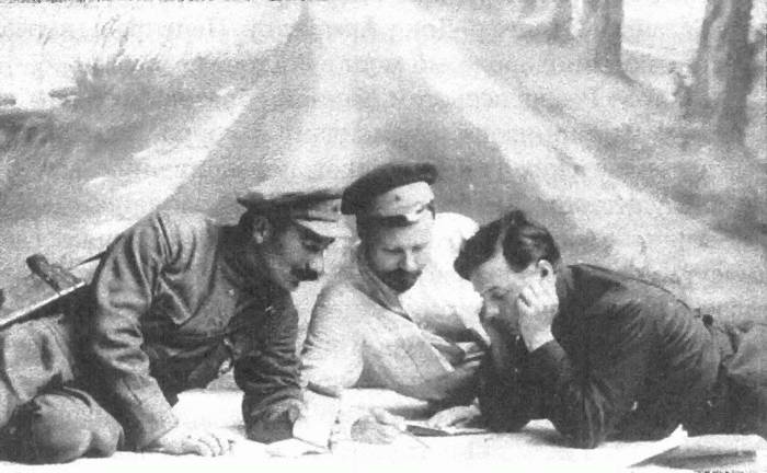 Иллюстрация к книге — Клим Ворошилов. Первый Маршал страны Советов. Друг Сталина, враг Хрущева [i_011.jpg]