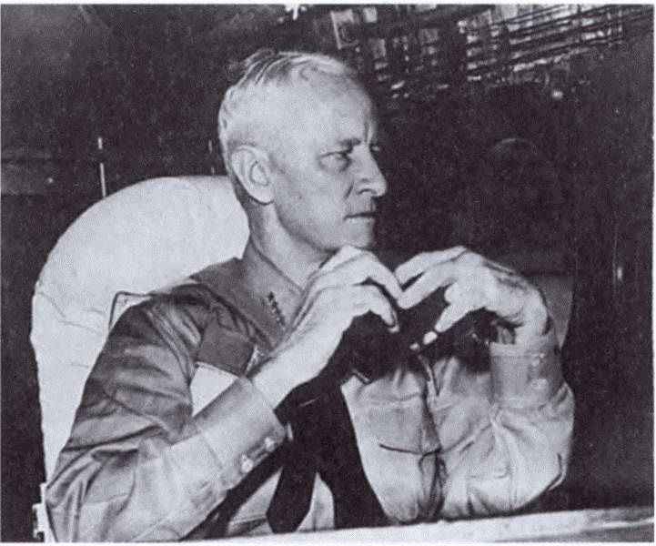 Иллюстрация к книге — Перл-Харбор. Ошибка или провокация? [i_047.jpg]