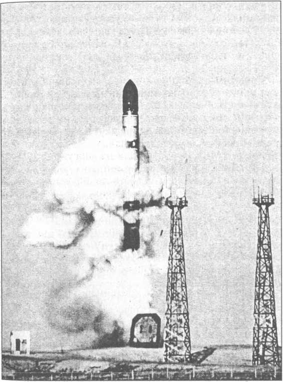 Иллюстрация к книге — Ракетные войска СССР [i_054.jpg]