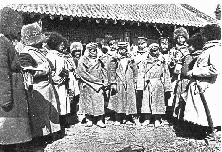 Иллюстрация к книге — Русская армия в войне 1904-1905 гг. Историко-антропологическое исследование влияния взаимоотношений военнослужащих на ход боевых действий [i_023.jpg]