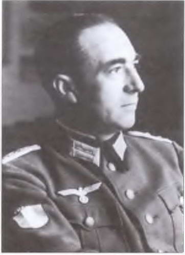 Иллюстрация к книге — Французский легион на службе Гитлеру. 1941-1944 гг. [i_032.jpg]