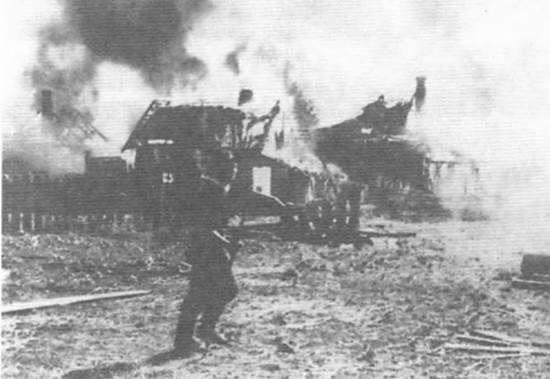 Иллюстрация к книге — Восточный фронт. Черкассы. Тернополь. Крым. Витебск. Бобруйск. Броды. Яссы. Кишинев. 1944 [i_040.jpg]