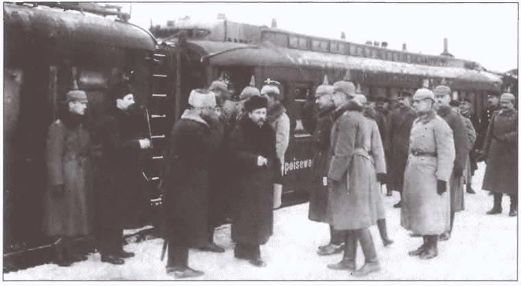 Иллюстрация к книге — Брестский мир. Ловушка Ленина для кайзеровской Германии [i_018.jpg]