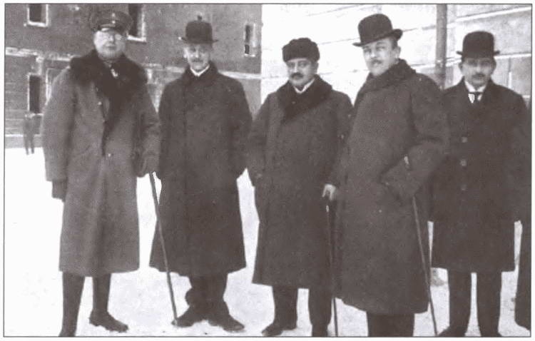 Иллюстрация к книге — Брестский мир. Ловушка Ленина для кайзеровской Германии [i_025.jpg]