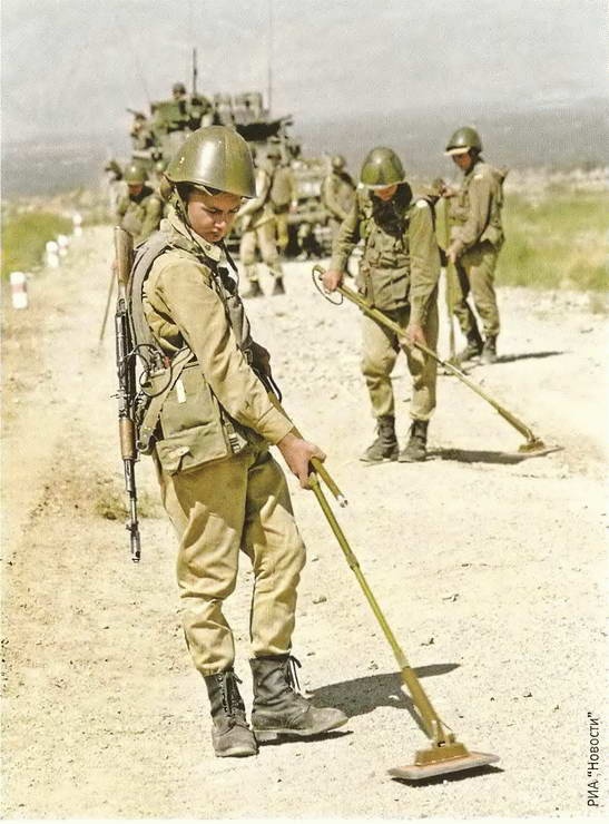 Иллюстрация к книге — Афган [i_032.jpg]