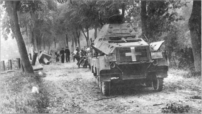 Иллюстрация к книге — Wehrmacht. Сухопутные войска III Рейха [i_026.jpg]