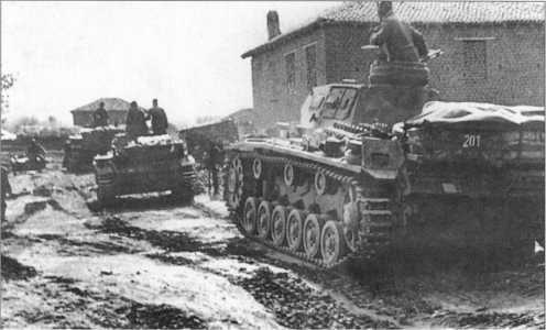 Иллюстрация к книге — Wehrmacht. Сухопутные войска III Рейха [i_054.jpg]