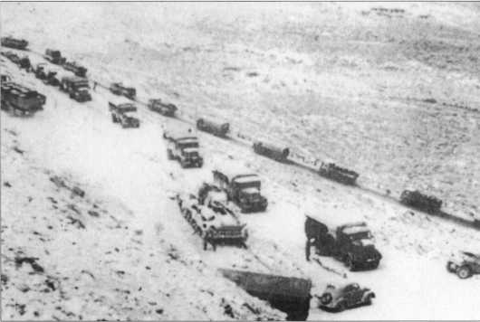 Иллюстрация к книге — Wehrmacht. Сухопутные войска III Рейха [i_076.jpg]