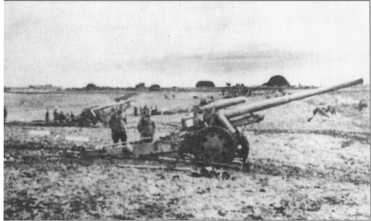 Иллюстрация к книге — Wehrmacht. Сухопутные войска III Рейха [i_080.jpg]