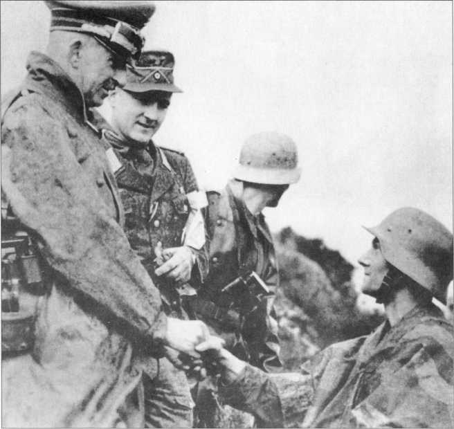 Иллюстрация к книге — Wehrmacht. Сухопутные войска III Рейха [i_082.jpg]