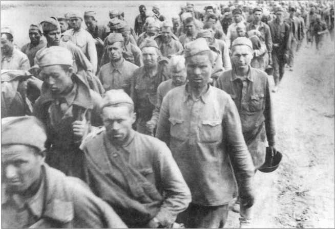 Иллюстрация к книге — Wehrmacht. Сухопутные войска III Рейха [i_148.jpg]