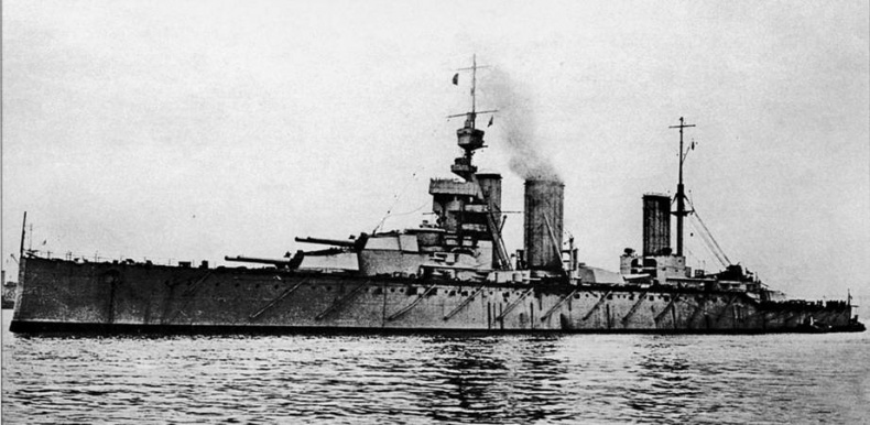 Иллюстрация к книге — Линкоры Британской империи. Часть 7. Эпоха дредноутов [pic_59.jpg]