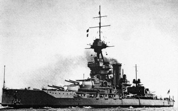 Иллюстрация к книге — Линкоры Британской империи. Часть 7. Эпоха дредноутов [pic_78.jpg]