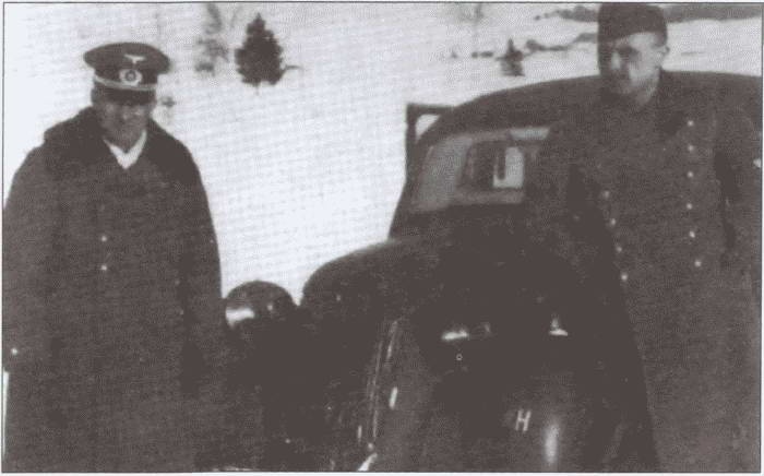 Иллюстрация к книге — По обе стороны правды. Власовское движение и отечественная коллаборация [i_013.jpg]