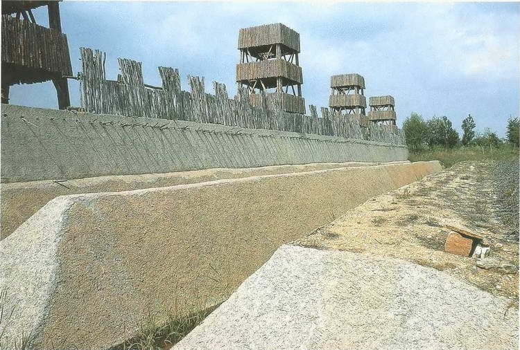 Иллюстрация к книге — Искусство осады. Знаменитые штурмы и осады античности [i_114.jpg]