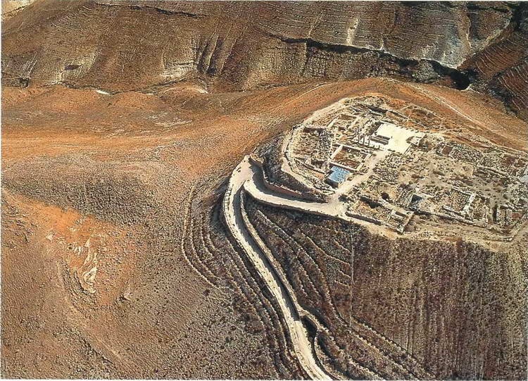 Иллюстрация к книге — Искусство осады. Знаменитые штурмы и осады античности [i_147.jpg]